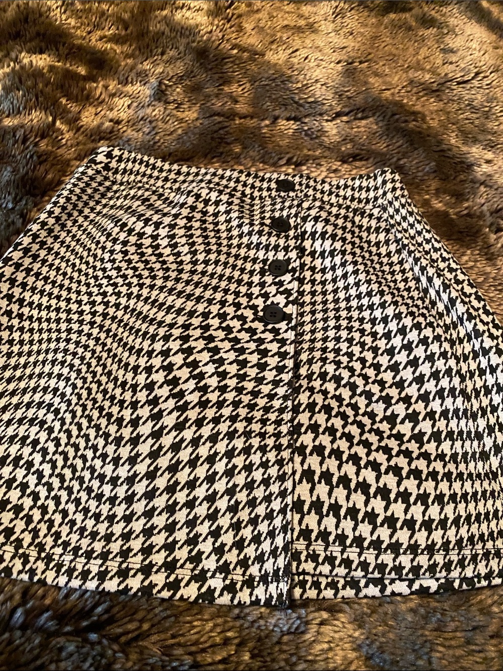 SO Black & White Houndstooth Button-Front Mini Skirt